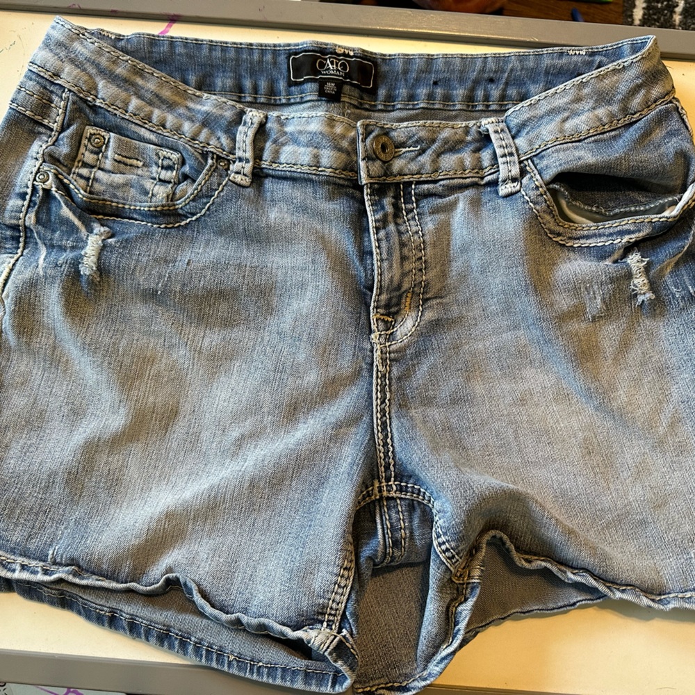 Women’s jean shorts